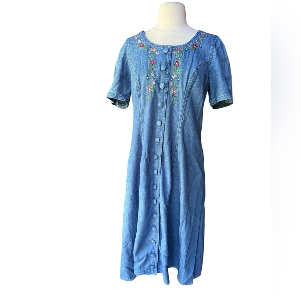 1980s/90s Karin Stevens 100% Cotton, Floral Embroidered Denim Cottagecore Dress